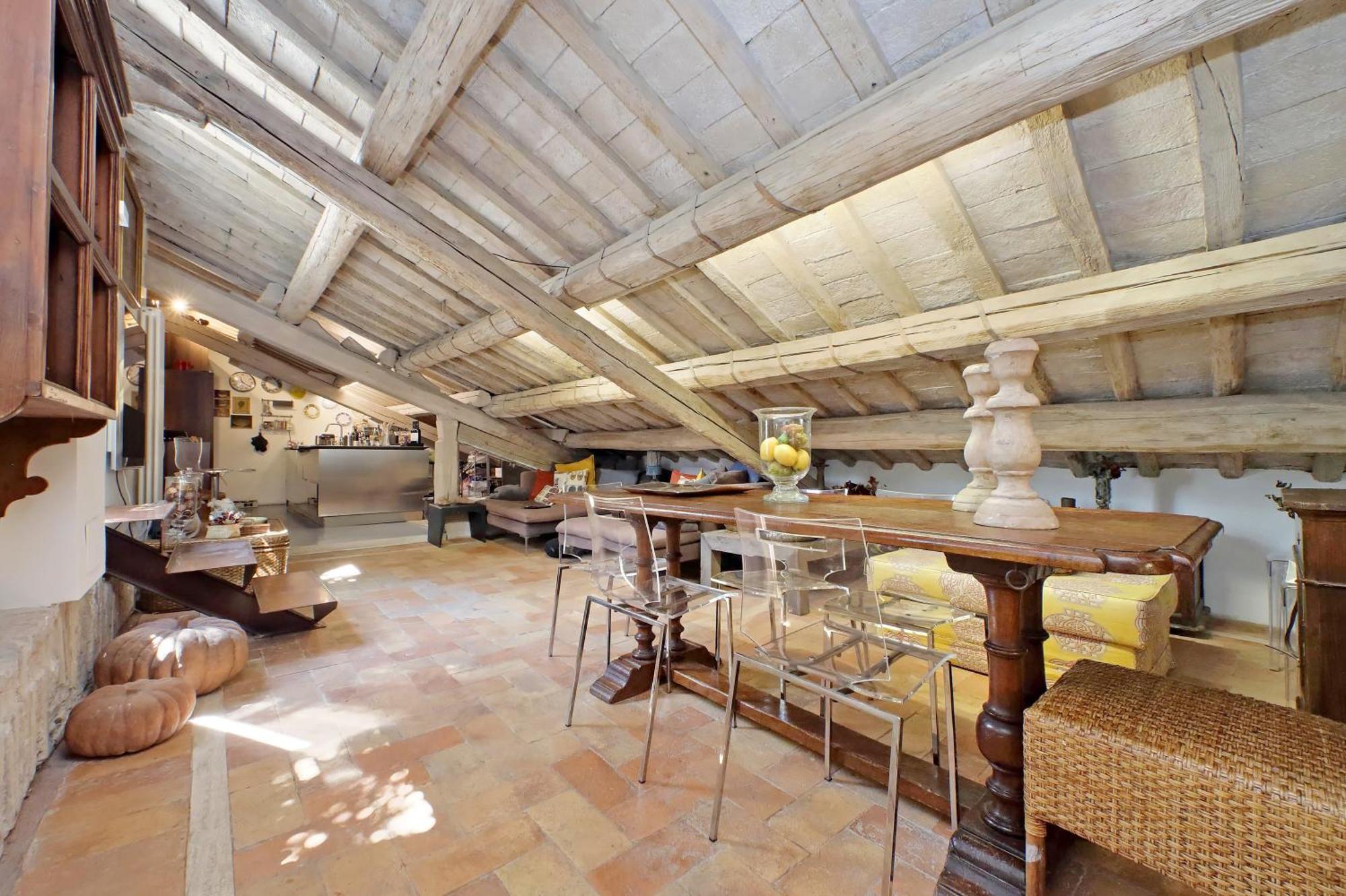 Apartment Pantheon With Secret Terrace *